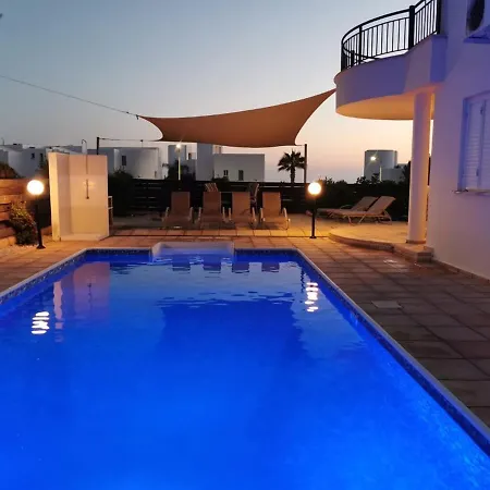 Vista Villa