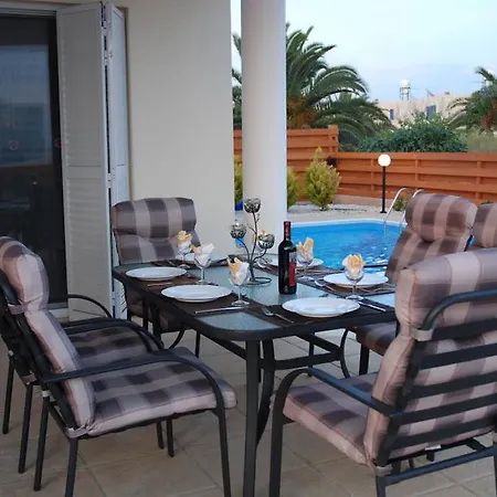 Villa Vista *